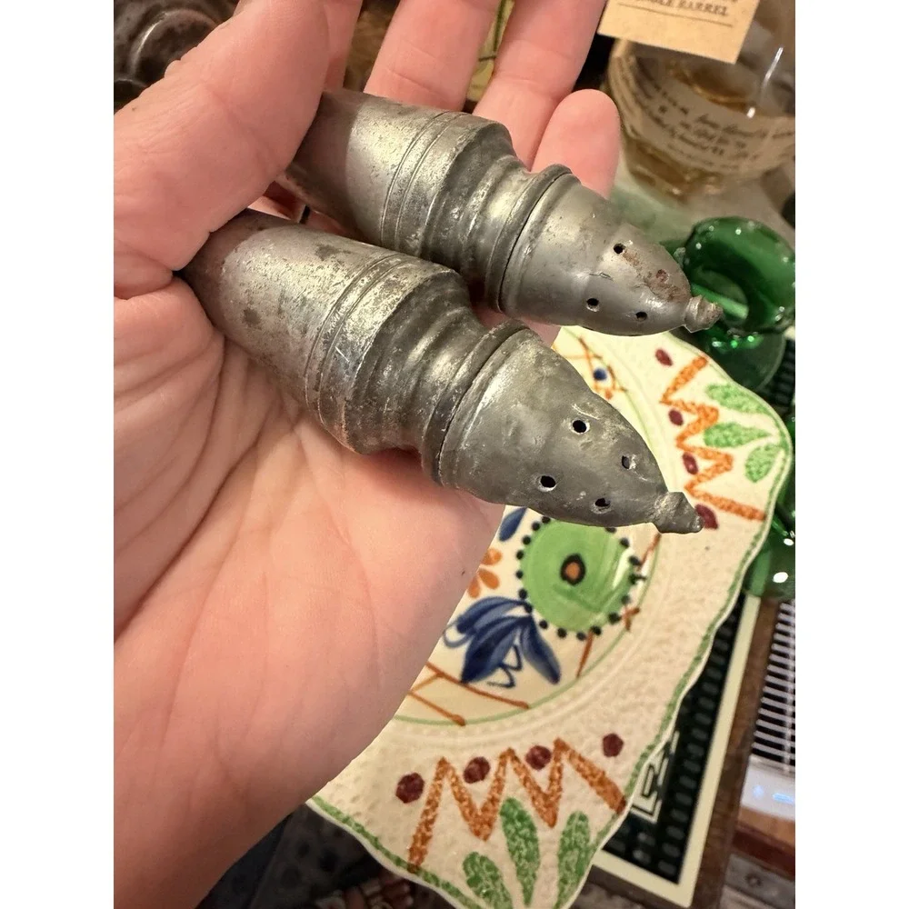 Vintage Pewter Salt & Pepper Shakers Tall Pedestal 2079 Ornate Antique Style